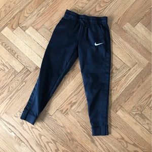Nike youth black joggers size s